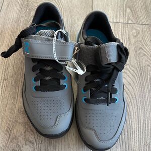 Five ten kestrel lace mountain clipless shoes